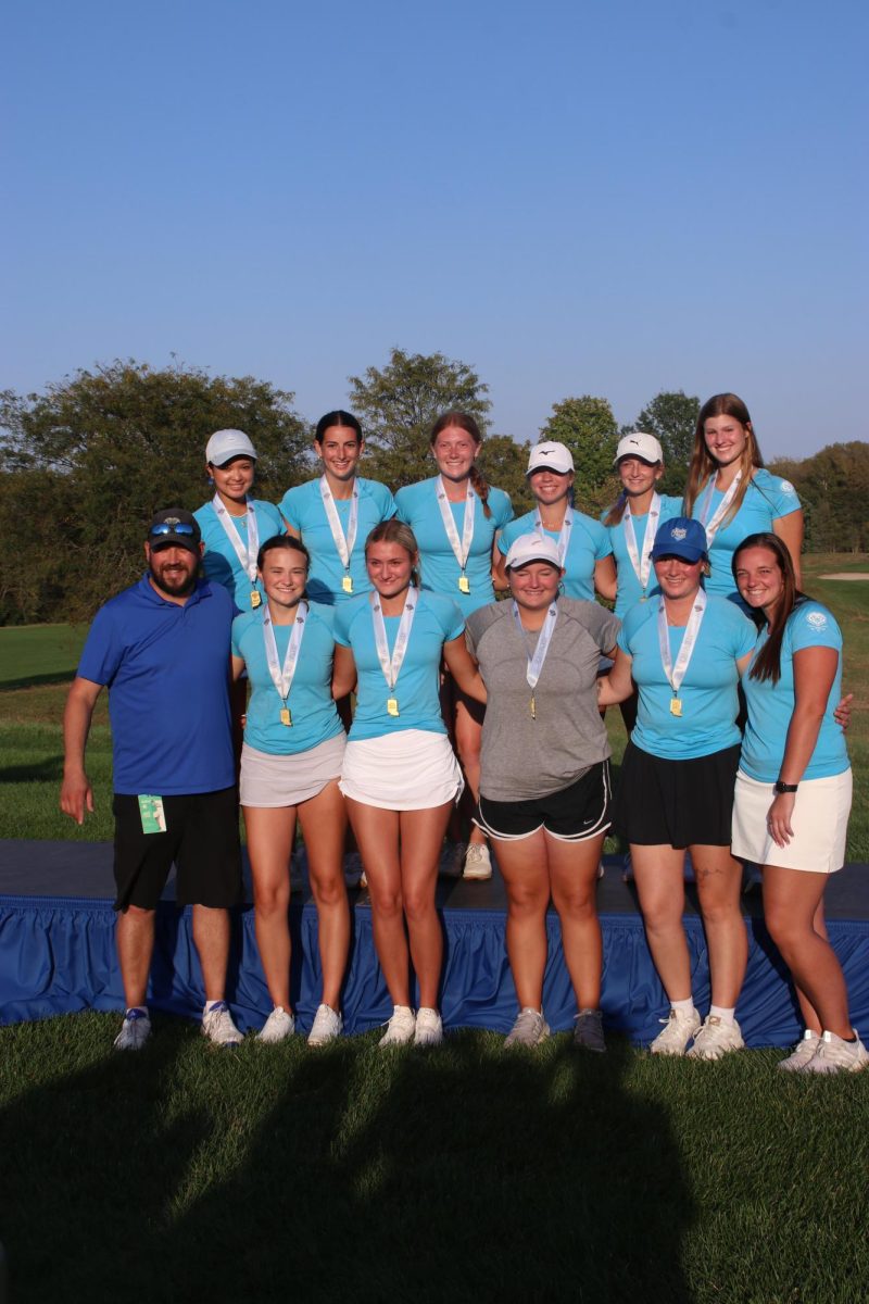 HSE Girls Golf Compete at the IHSAA State Championships on October 4 and 5 at Praire View Golf Club.