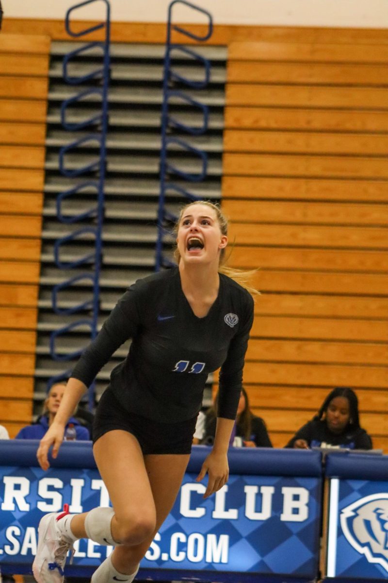 On Oct. 10th our Lady Royals faced Franklin Central, Winning all 3 sets.