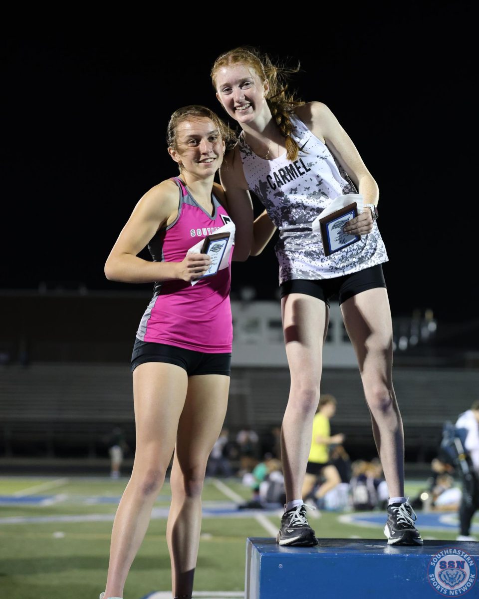 HSE Girls Track competed in the Flashes Showcase at Franklin Central on April 18th.