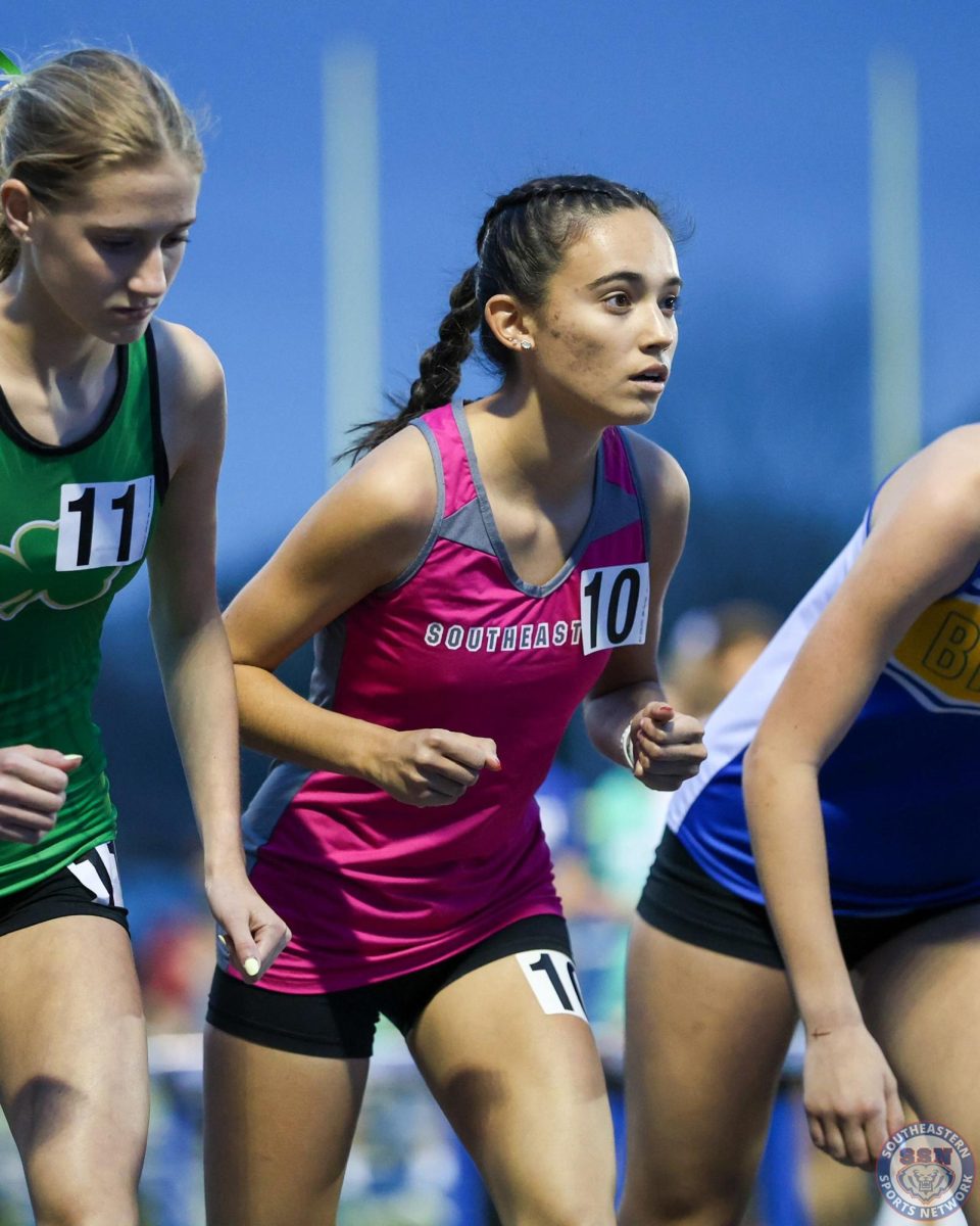 HSE Girls Track competed in the Flashes Showcase at Franklin Central on April 18th.