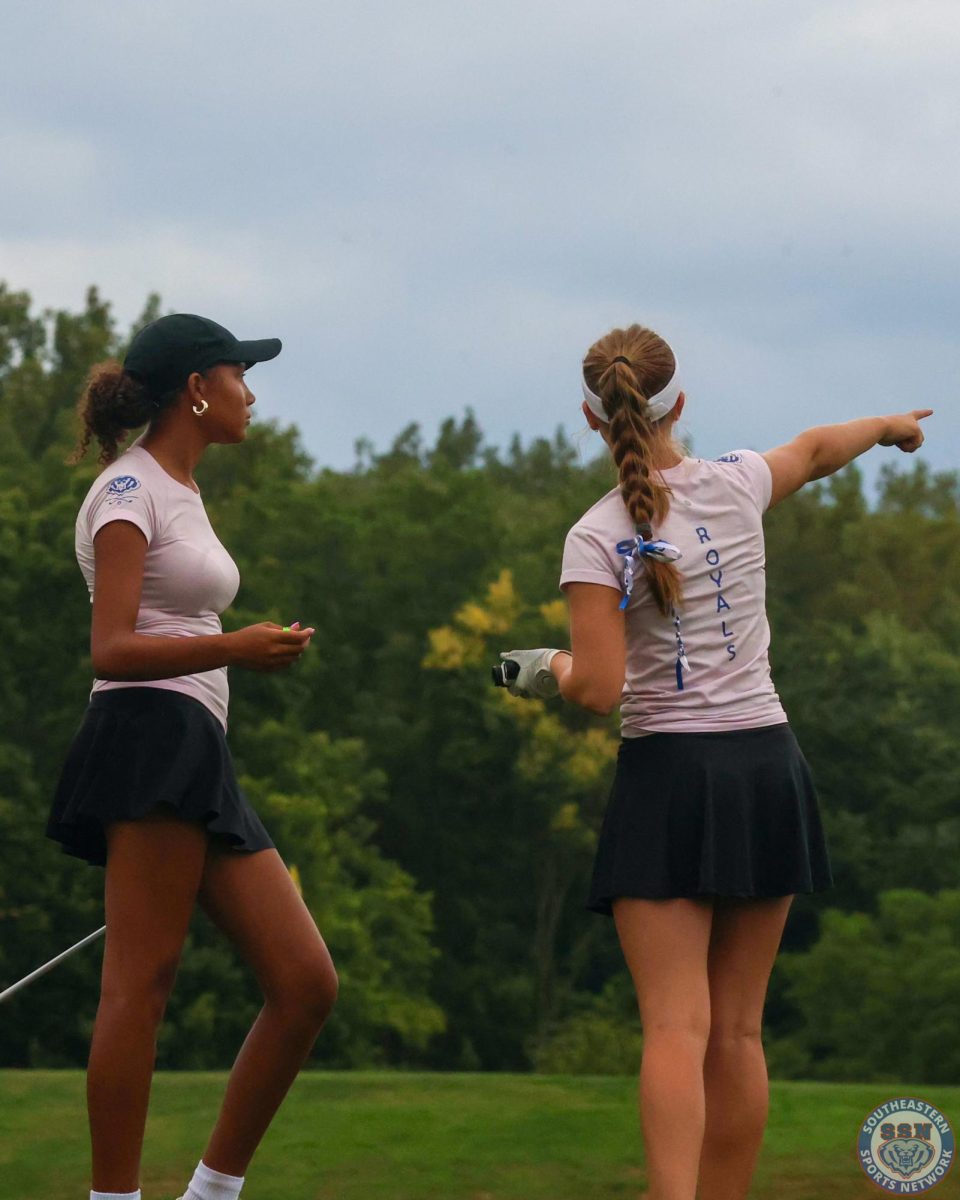 Girls Golf defeated Pendleton Heights on August 20 at Fall Creek Golf Course.